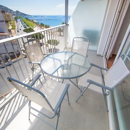 Apartamento Palmeras 4.4